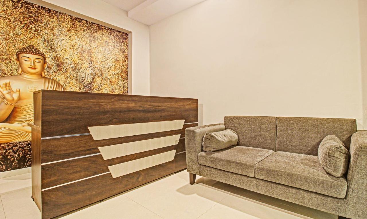 Itsy Hotels Sunrise Grand, Hitech City Hyderabad Exterior foto